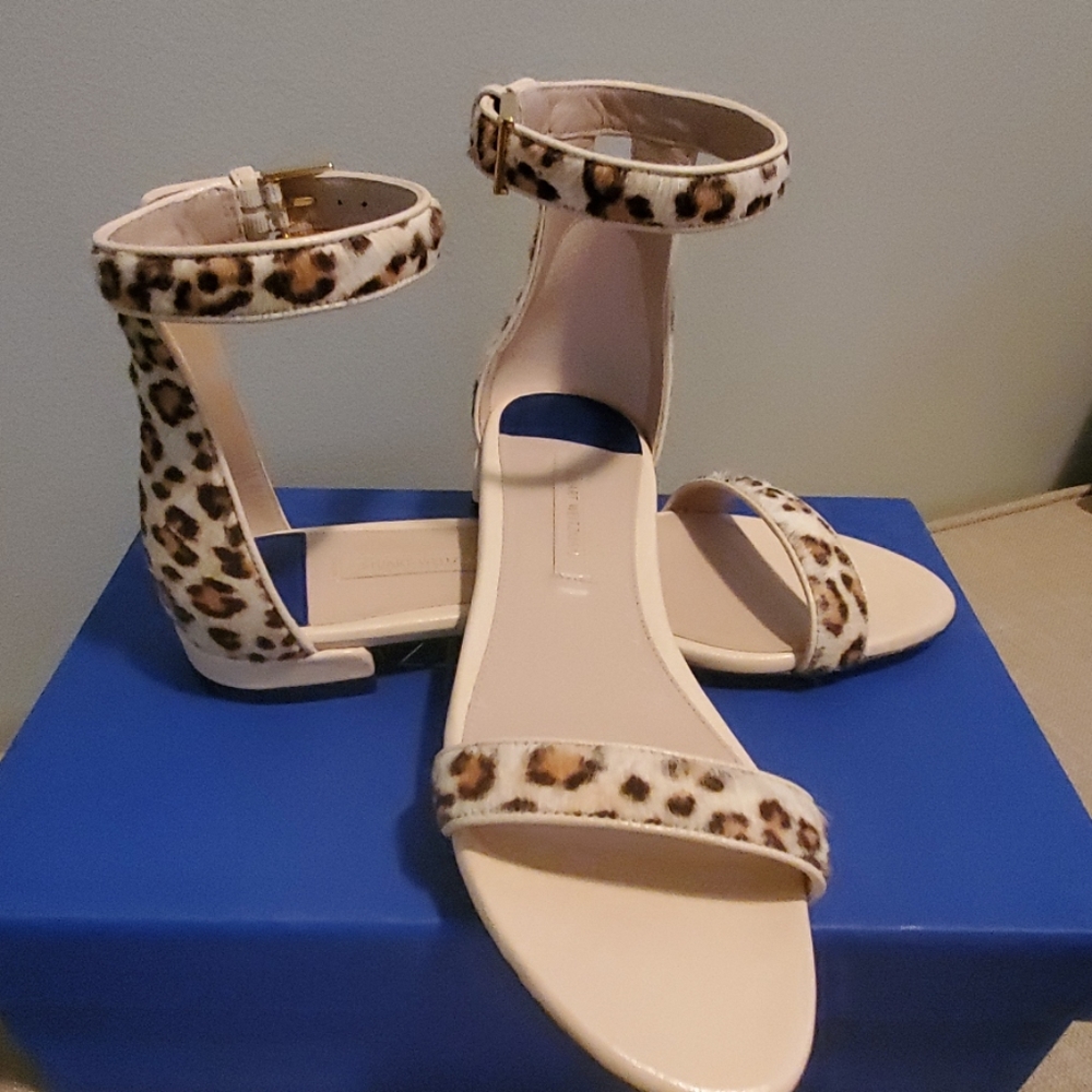 Never Been Worn Stuart Weitzman leopard sandals
